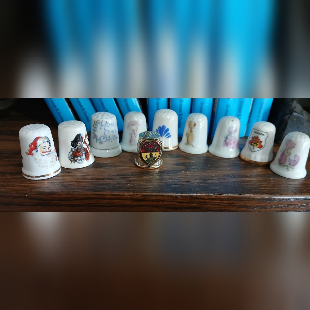 Lot of Collectible Vintage Ceramic and Metal Thimbles Set